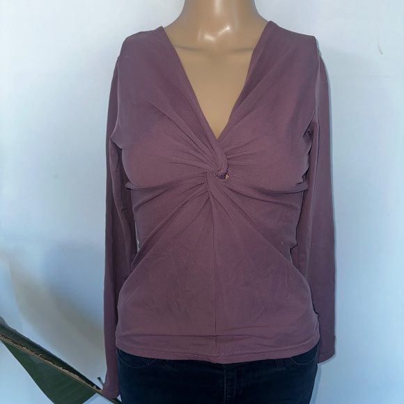 11 Tops Bundle: Cherry, Berry, Terra Cotta Tops - Picture 10 of 16